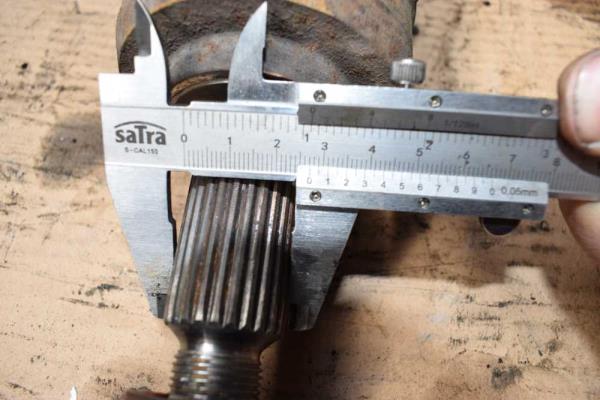 CARDAN GAUCHE RENAULT MEGANE 3 1.5DCI 2009-2015 - Vue 2